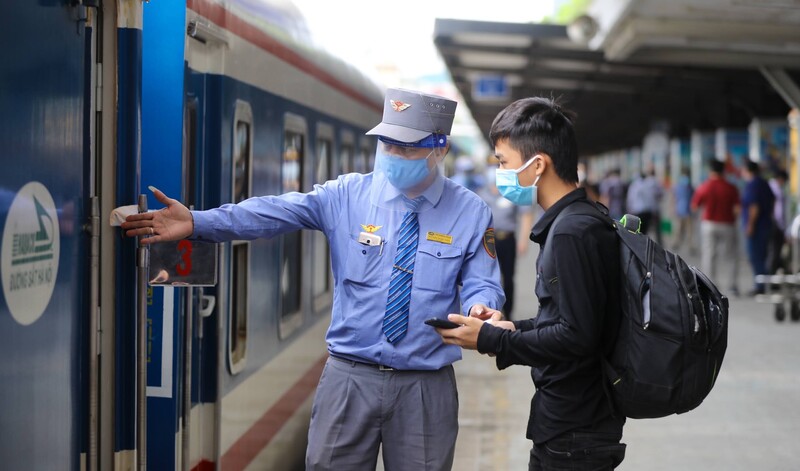 hướng dẫn làm thủ tục đi tàu hỏa