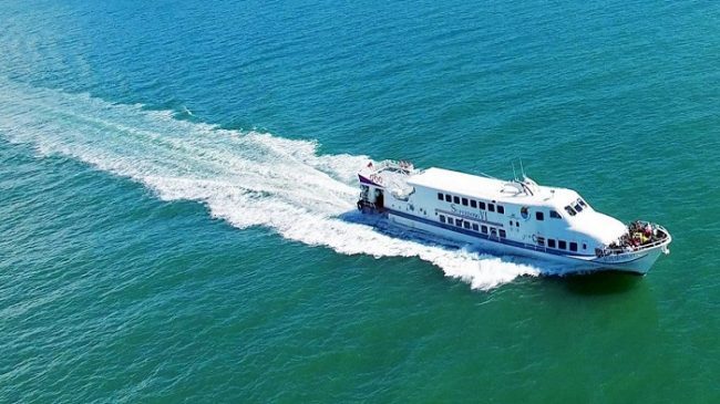 Đi du lịch bằng tàu cao tốc có nhiều ưu điểm