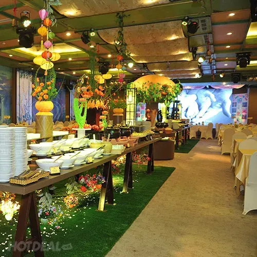 BUFFET CHAY METROPHOLE MÙA VU LAN